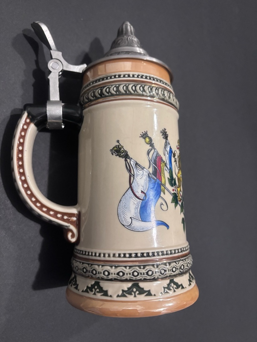 Ornate Vintage German - Passauer GmbH Bavaria - Beer Stein -  Ceramic & Pewter - Picture 8 of 8